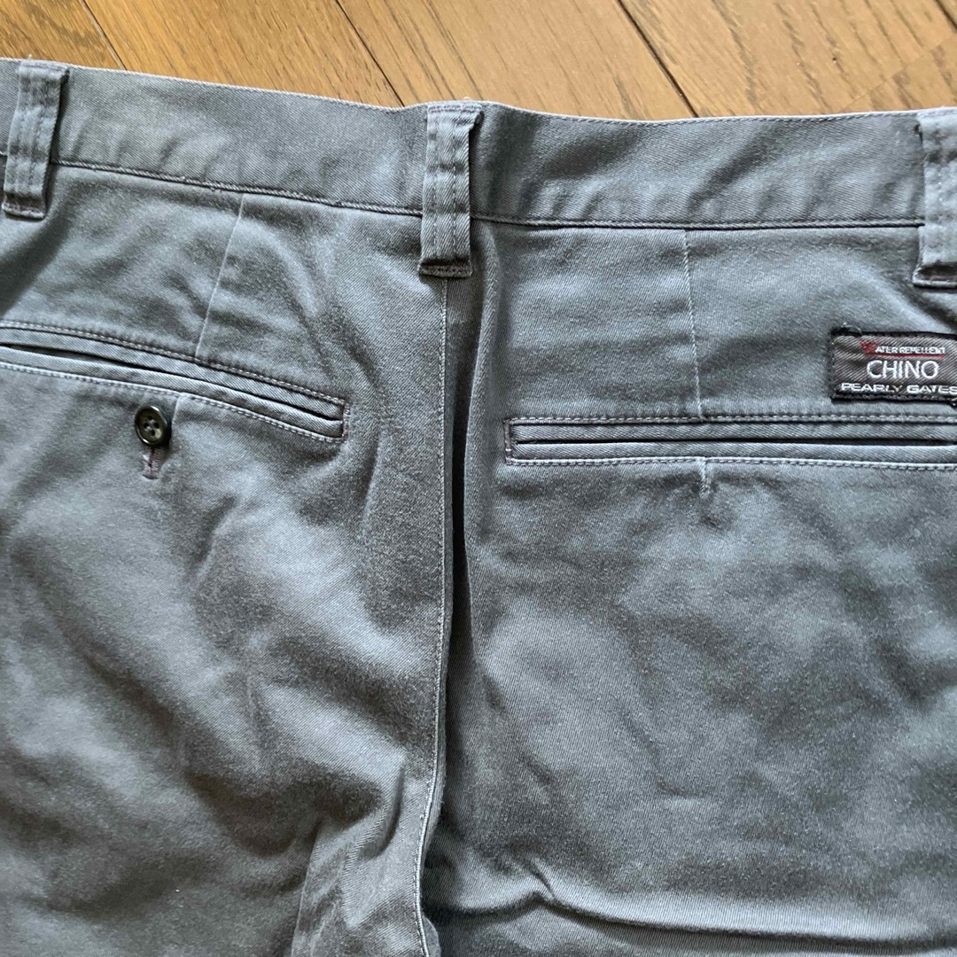 PEARLY GATES(パーリーゲイツ)のパーリーゲイツ　チノパンツ　グレー スポーツ/アウトドアのゴルフ(ウエア)の商品写真