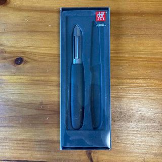 ツヴィリングジェイエーヘンケルス(Zwilling J.A. Henckels)のZWILLING J.A. HENCKELS ヘンケルス　ピーラー　皮むき器(調理道具/製菓道具)