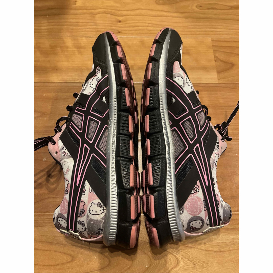 asics - ASICS GEL-BLUR33 ハローキティ柄 黒/ピンク 24.5センチ asics - ASICS GEL-BLUR33 ハローキティ柄 黒/ピンク 24.5センチ