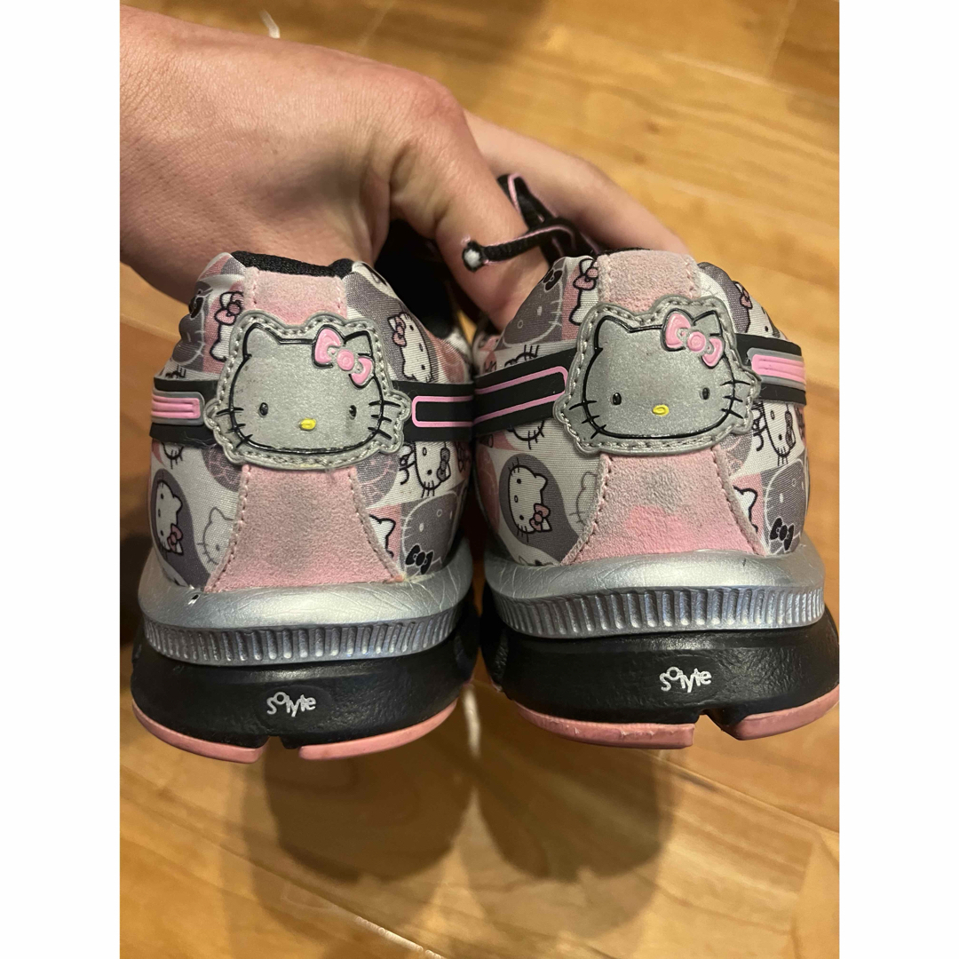 asics - ASICS GEL-BLUR33 ハローキティ柄 黒/ピンク 24.5センチ asics - ASICS GEL-BLUR33 ハローキティ柄 黒/ピンク 24.5センチ