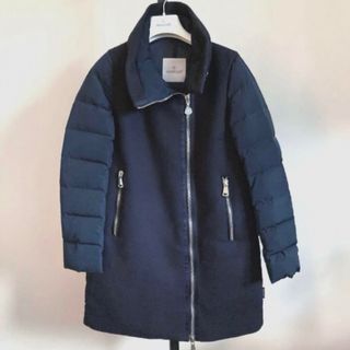 MONCLER(ダウンコート)のフリマアイテム一覧 MONCLER(ダウンコート)のフリマアイテム一覧