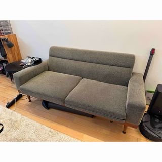 高級 Cassina ixc デパドヴァ 65万「ラッフルズソファ」2人掛け 高級 Cassina ixc デパドヴァ 65万「ラッフルズソファ」2人掛け