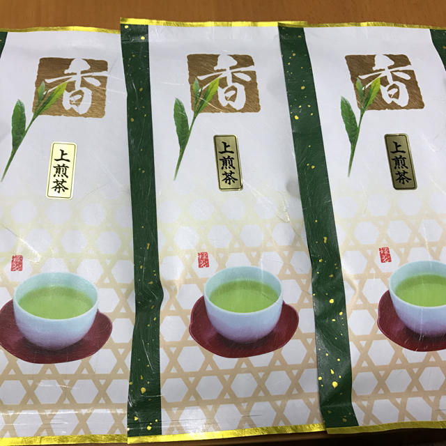 上煎茶  100グラム 3P 食品/飲料/酒の飲料(茶)の商品写真