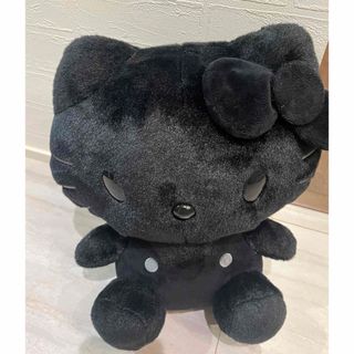 ハローキティ(ぬいぐるみ ・ ブラック/黒色系)のフリマ ハローキティ(ぬいぐるみ ・ ブラック/黒色系)のフリマ