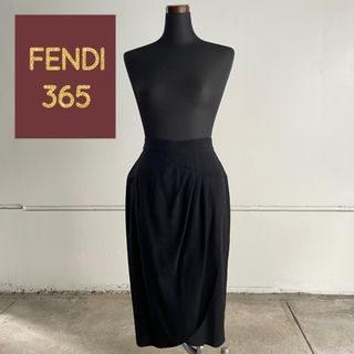 FENDI(ロングスカート)のフリマアイテム一覧 FENDI(ロングスカート)のフリマアイテム一覧
