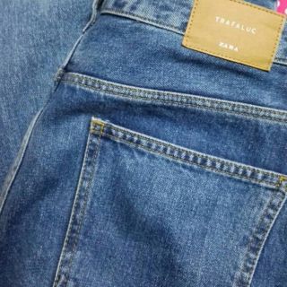 ザラ(ZARA)のZARA 　マムフィットデニム(デニム/ジーンズ)