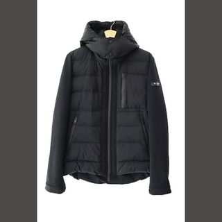 TATRAS - 新品未使用タグ付き。TATRAS ヘリンボーントラウザー TATRAS - 新品未使用タグ付き。TATRAS ヘリンボーントラウザー