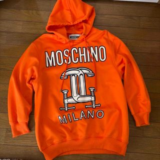 MOSCHINO - モスキーノ Barbie 激レア パーカー ジャージの通販 MOSCHINO - モスキーノ Barbie 激レア パーカー ジャージの通販