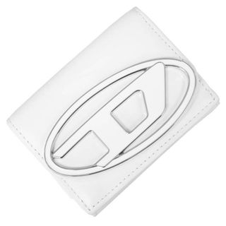 DIESEL(ホワイト/白色系)のフリマアイテム一覧 DIESEL(ホワイト/白色系)のフリマアイテム一覧