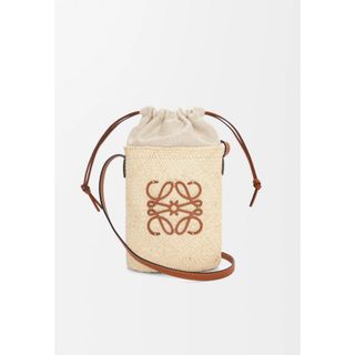 LOEWE(ショルダーバッグ)のフリマアイテム一覧 LOEWE(ショルダーバッグ)のフリマアイテム一覧