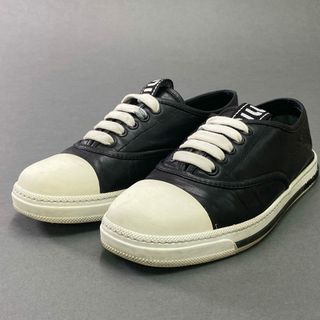 MIU MIU - 新品未使用品 miumiu ニューバランス 574 紺 37 定価 MIU MIU - 新品未使用品 miumiu ニューバランス 574 紺 37 定価