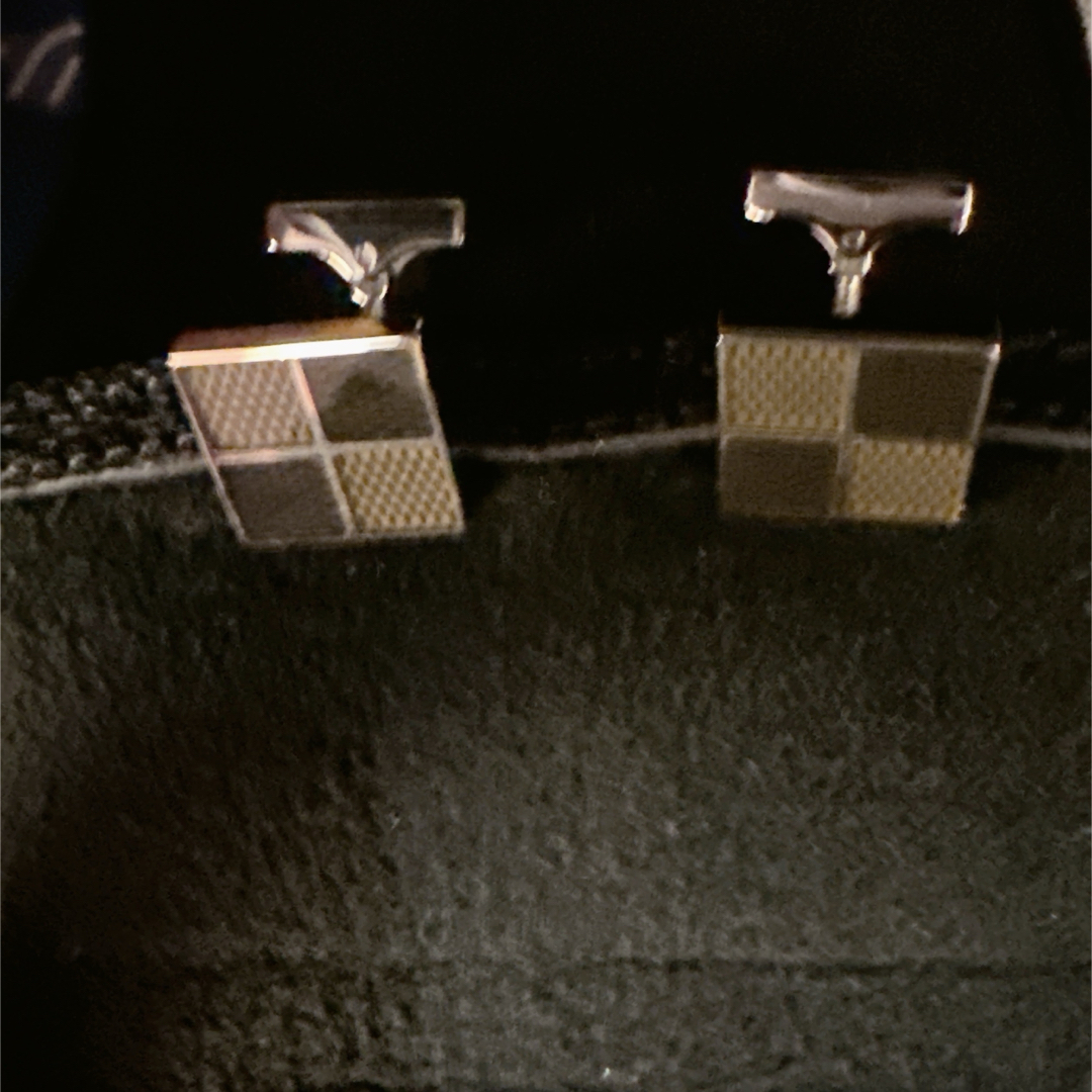 LOUIS VUITTON - LOUIS VUITTON  カフス
