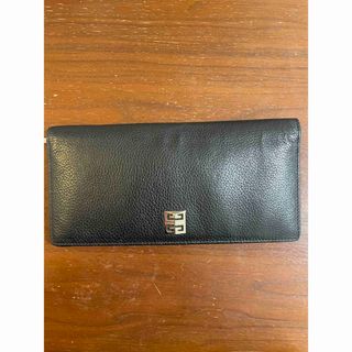GIVENCHY(長財布)のフリマアイテム一覧 GIVENCHY(長財布)のフリマアイテム一覧