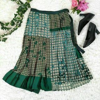 sacai(ロングスカート)のフリマアイテム一覧 sacai(ロングスカート)のフリマアイテム一覧