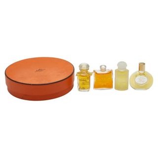 HERMES - 【新品】エルメス アトマイザー 香水ケースの通販 by 7 HERMES - 【新品】エルメス アトマイザー 香水ケースの通販 by 7