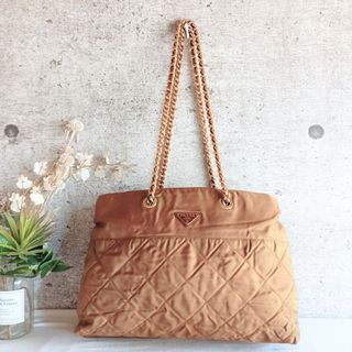 PRADA(ブラウン/茶色系)のフリマアイテム一覧 PRADA(ブラウン/茶色系)のフリマアイテム一覧