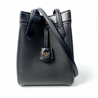 FENDI - 使用わずか フェンディ マンマバケット 2way パイソン FENDI - 使用わずか フェンディ マンマバケット 2way パイソン