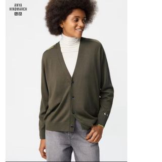 ANYA HINDMARCH(カーディガン)のフリマアイテム一覧 ANYA HINDMARCH(カーディガン)のフリマアイテム一覧