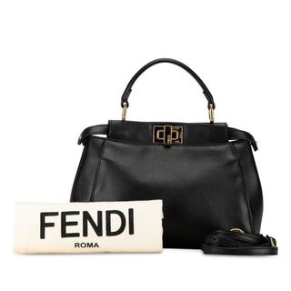 FENDI(ブラック/黒色系)のフリマアイテム一覧 FENDI(ブラック/黒色系)のフリマアイテム一覧