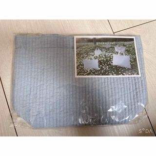 pionunnal move  ICE BLUE(トートバッグ)