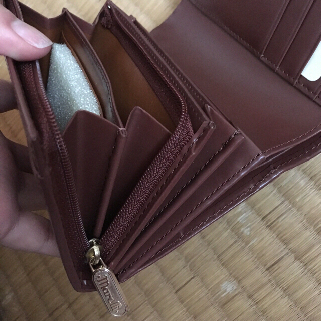 マレリー 二つ折り財布 札入れ レディースのファッション小物(財布)の商品写真