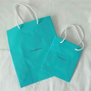 Tiffany & Co.(ショップ袋)のフリマアイテム一覧 Tiffany & Co.(ショップ袋)のフリマアイテム一覧