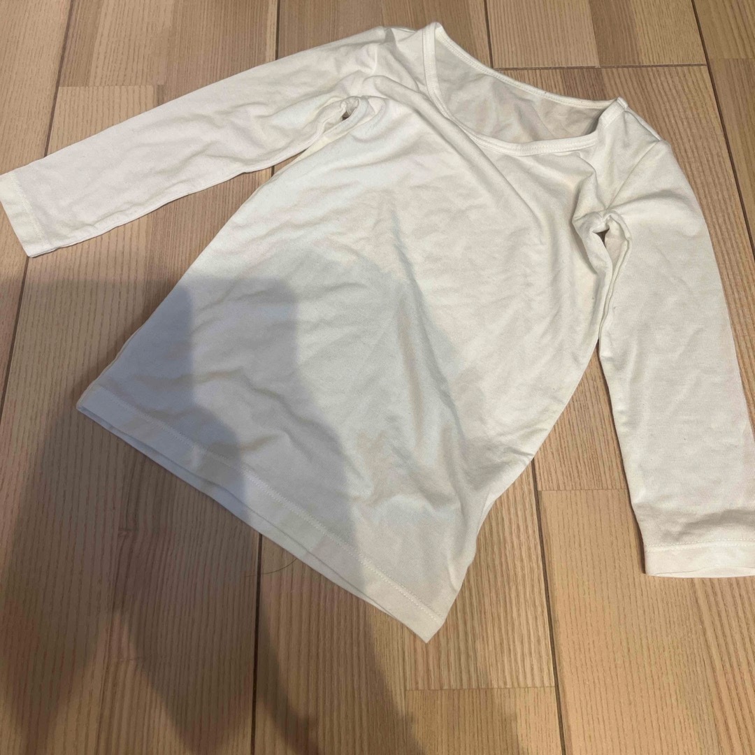 UNIQLO(ユニクロ)の200円 ヒートテック 90 キッズ/ベビー/マタニティのキッズ服女の子用(90cm~)(下着)の商品写真