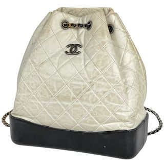 CHANEL(リュック/バックパック ・ ホワイト/白色系)のフリマ CHANEL(リュック/バックパック ・ ホワイト/白色系)のフリマ