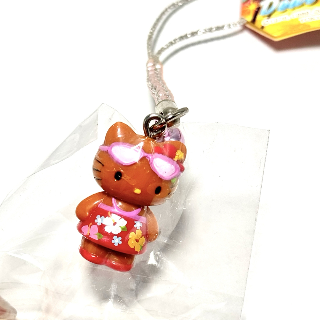 【神奈川限定/茅ヶ崎バージョン】2009年　ご当地　日焼けキティ　根付け　美品♪ 神奈川限定/茅ヶ崎バージョン】2009年 ご当地 日焼けキティ