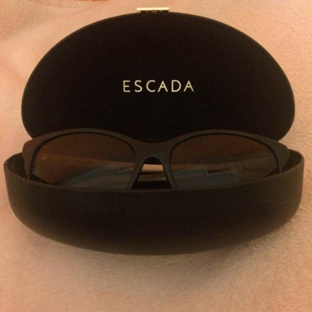 ESCADA(エスカーダ)のESCADA サングラス レディースのファッション小物(サングラス/メガネ)の商品写真