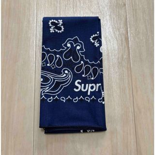 Supreme(バンダナ/スカーフ)のフリマアイテム一覧 Supreme(バンダナ/スカーフ)のフリマアイテム一覧