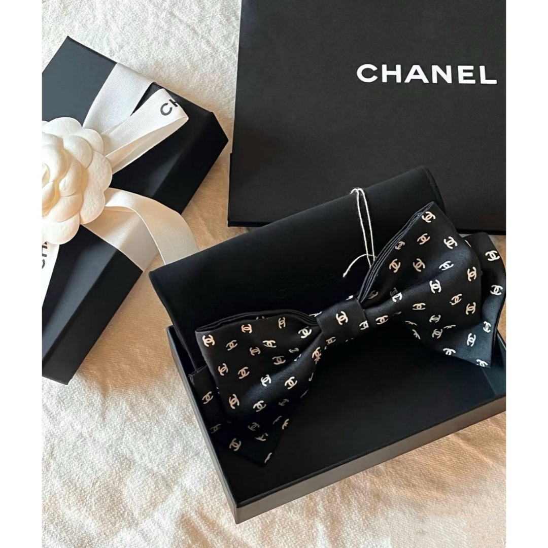 CHANEL - 値下げ!新品 新作 シャネル ロゴリボンバレッタ 黒 CHANEL - 値下げ!新品 新作 シャネル ロゴリボンバレッタ 黒