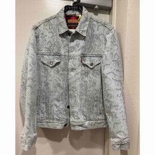 Supreme(Gジャン/デニムジャケット)のフリマアイテム一覧 Supreme(Gジャン/デニムジャケット)のフリマアイテム一覧