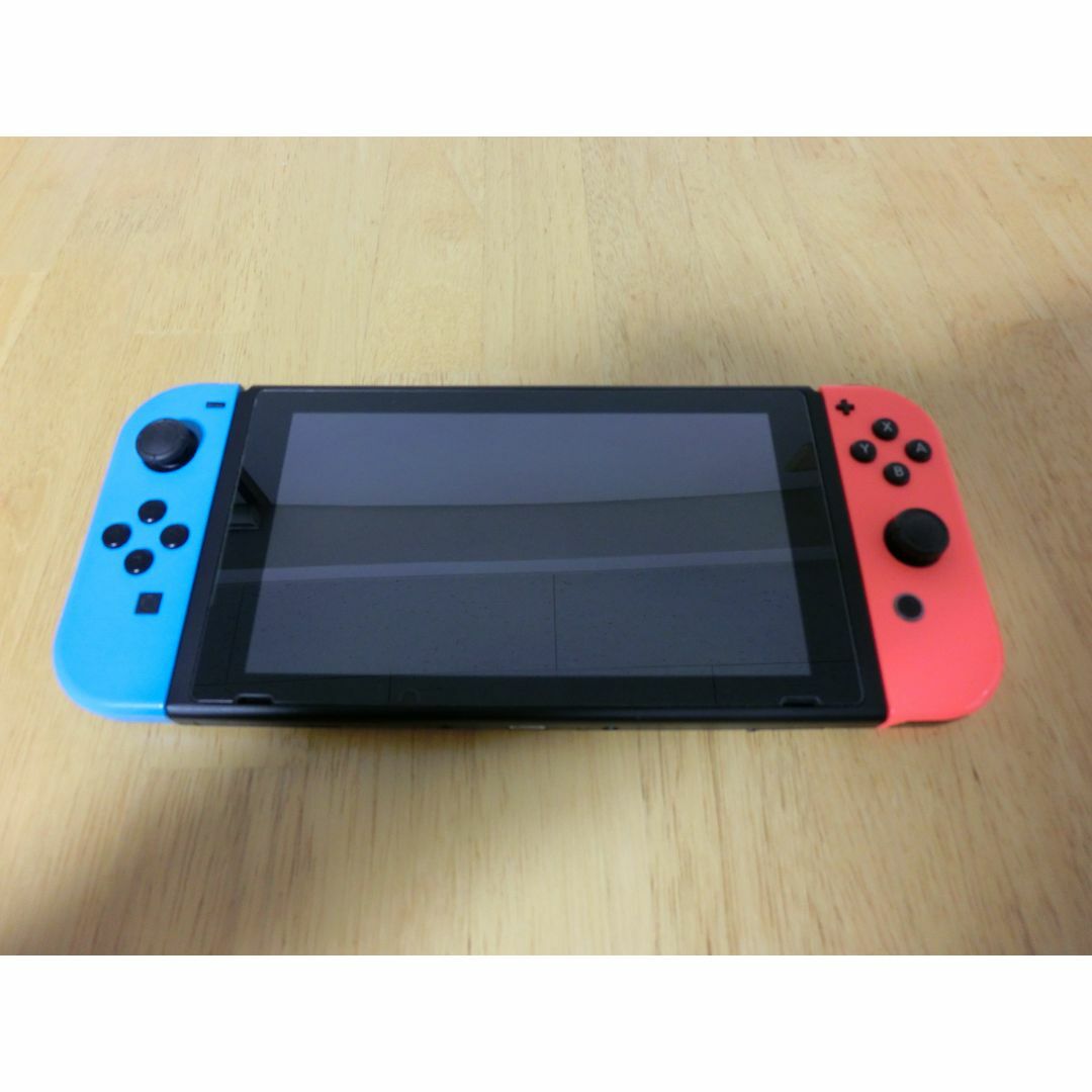 任天堂 - ニンテンドースイッチ 本体 コントローラー青赤 ジャンク品　送料無料