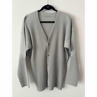 ISSEY MIYAKE(カーディガン)のフリマアイテム一覧 ISSEY MIYAKE(カーディガン)のフリマアイテム一覧