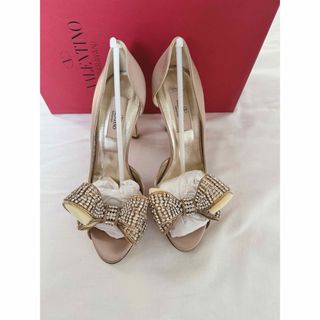 VALENTINO(ハイヒール/パンプス)のフリマアイテム一覧 VALENTINO(ハイヒール/パンプス)のフリマアイテム一覧