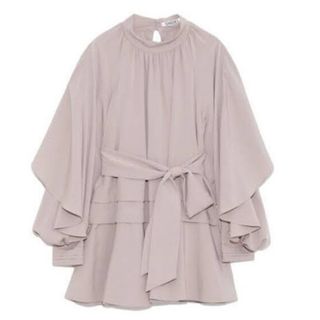 SNIDEL - 〈SNIDEL〉コットンライクラッフルカラーチュニックの SNIDEL - 〈SNIDEL〉コットンライクラッフルカラーチュニックの