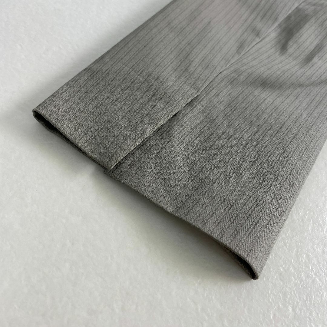 自由区(ジユウク)のジユウク　テーラードジャケット　自由区　タグ付き　未使用級　大きいサイズ　48  レディースのジャケット/アウター(テーラードジャケット)の商品写真