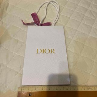 Dior(ショップ袋 ・ ピンク/桃色系)のフリマアイテム一覧 Dior(ショップ袋 ・ ピンク/桃色系)のフリマアイテム一覧