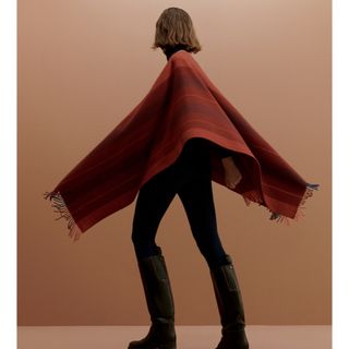 HERMES(ポンチョ)のフリマアイテム一覧 HERMES(ポンチョ)のフリマアイテム一覧
