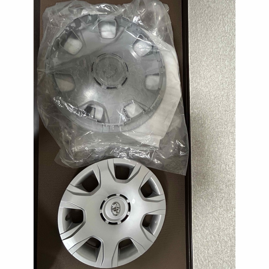 ハイエース 新車外し ホイールキャップコーティング済 15インチ タイヤホイール ハイエース トヨタ 200系ハイエース 純正スチールホイール