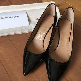 サルヴァトーレフェラガモ(Salvatore Ferragamo)のサルバトーレフェラガモ パンプス(ハイヒール/パンプス)