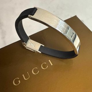 GUCCI(ブレスレット/バングル ・ ブラック/黒色系)のフリマ GUCCI(ブレスレット/バングル ・ ブラック/黒色系)のフリマ