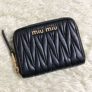 MIU MIU(コインケース)のフリマアイテム一覧 MIU MIU(コインケース)のフリマアイテム一覧