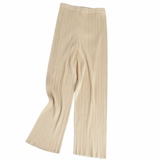 PLEATS PLEASE ISSEY MIYAKE(パンツ ・ ベージュ系)のフリマ PLEATS PLEASE ISSEY MIYAKE(パンツ ・ ベージュ系)のフリマ