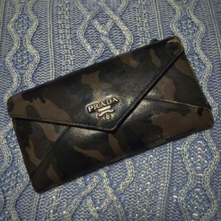 プラダ(PRADA)のプラダ PRADA 長財布 迷彩 カモフラ(財布)