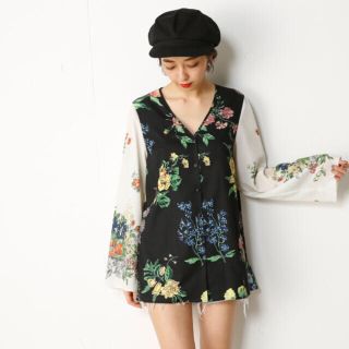 スライ(SLY)のSLY NIGHT FLOWER TUNIC(チュニック)