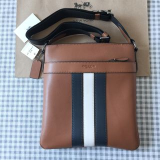 COACH - 【未使用級】COACH チャーター クロスボディ ショルダー COACH - 【未使用級】COACH チャーター クロスボディ ショルダー