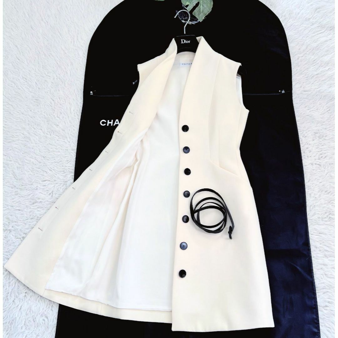 美品　Christian Dior ディオール　ワンピース　ジレ　ベスト　スーツ Christian Dior - ☆Christian Dior☆最新タグ☆極美品☆本革