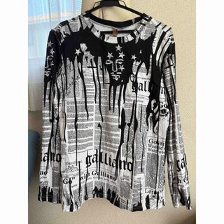 John Galliano(Tシャツ/カットソー(七分/長袖))のフリマ John Galliano(Tシャツ/カットソー(七分/長袖))のフリマ